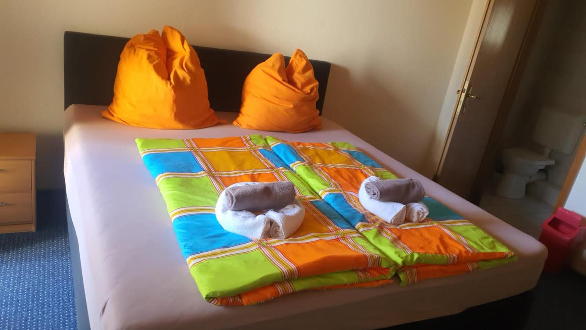 Motel Zur Festwiese Gierstadt Екстер'єр фото